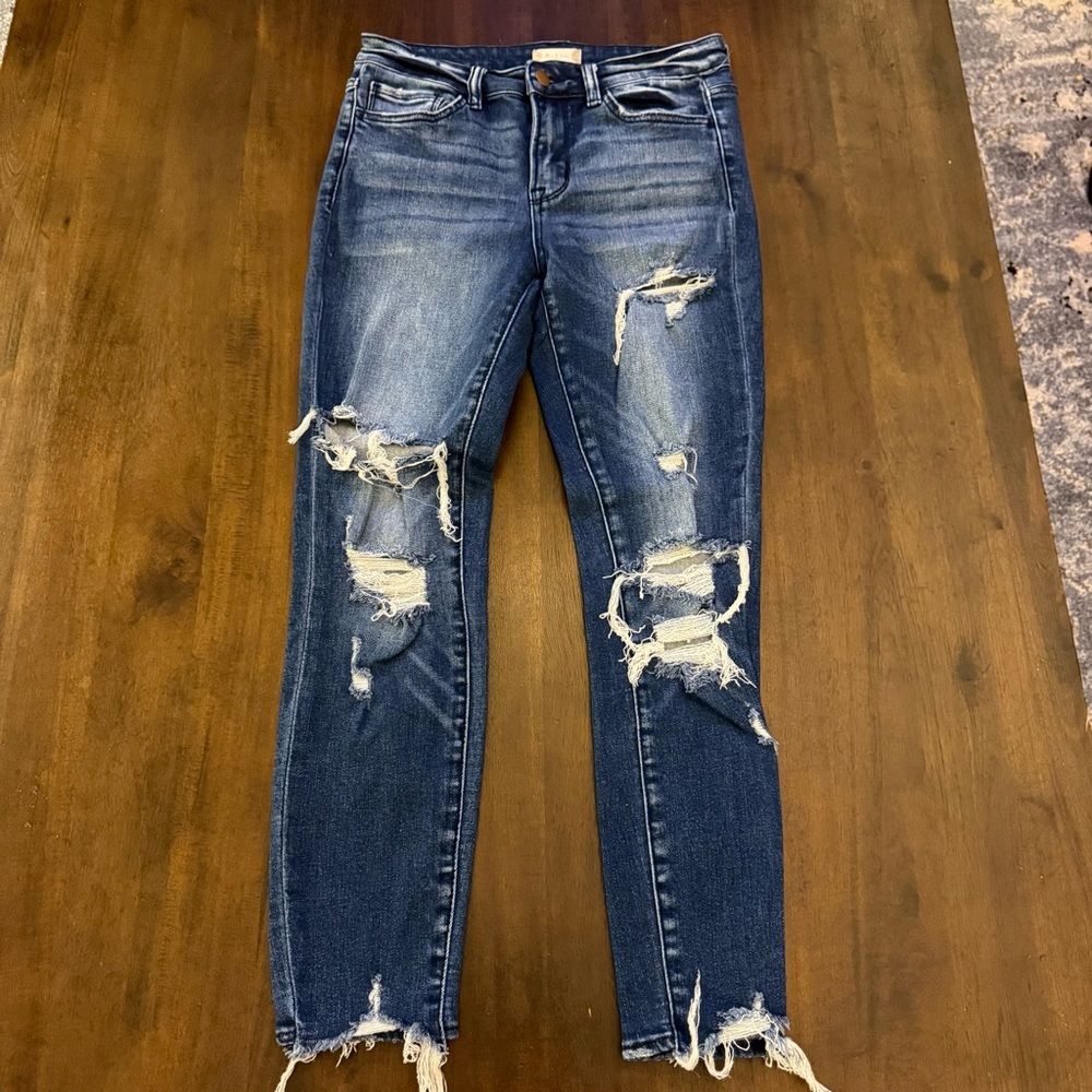 Altar'd State Blue Distressed Skinny‎ Jeans